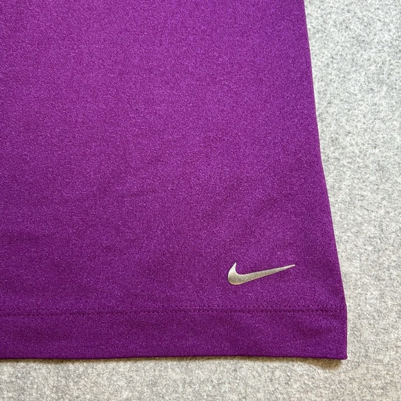 Nike Golf Tour Performance Women’s Quarter-Zip Purple Short Sleeve Short-Large - Picture 3 of 8